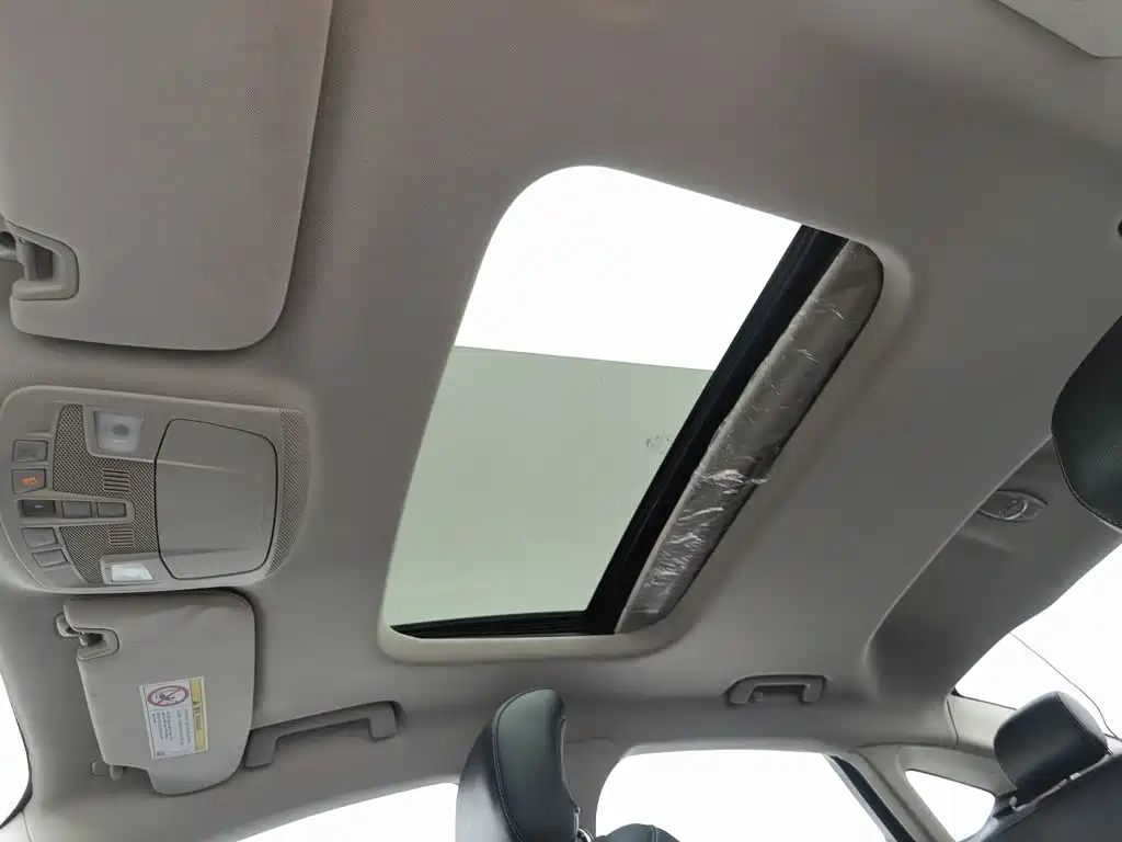 Ford Mondeo — миниатюра 14