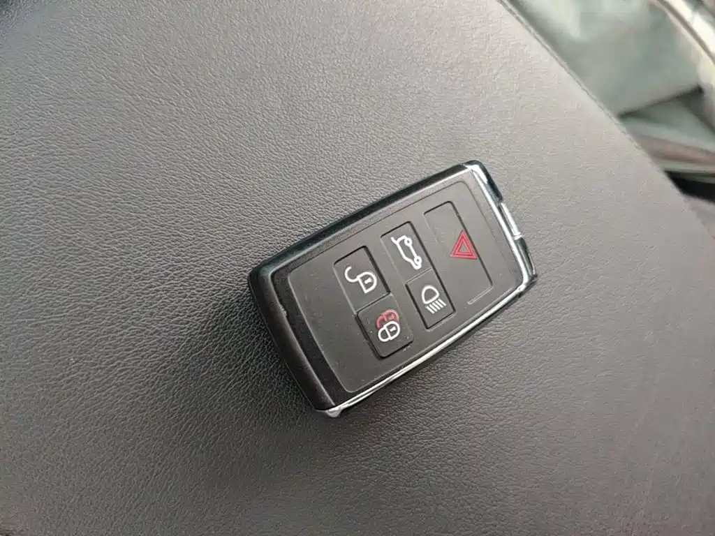 Land Rover Sport — миниатюра 13