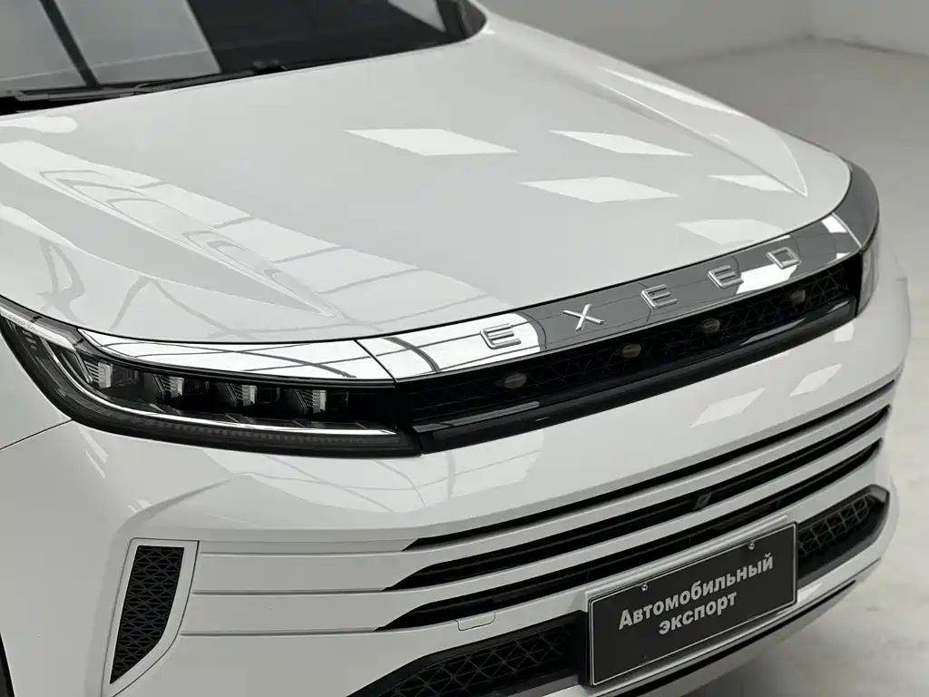 Exeed Zhaofeng — миниатюра 5