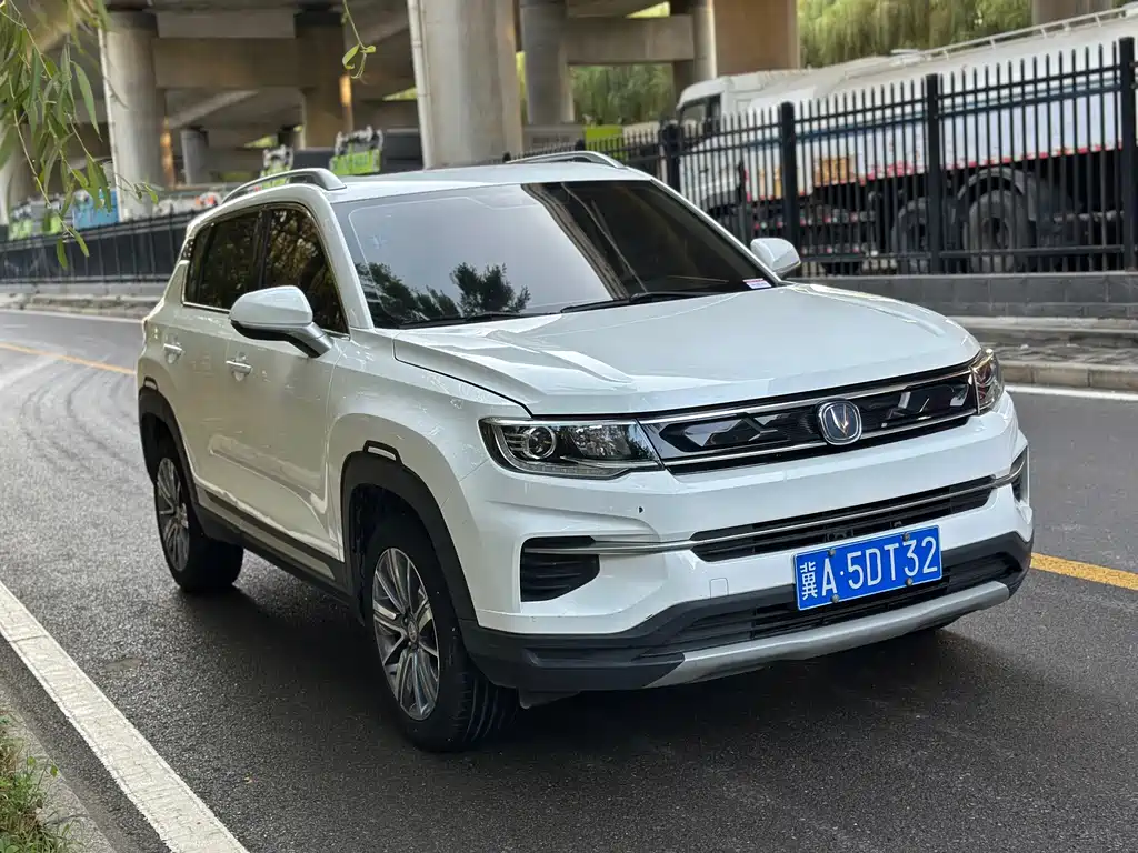 Changan CS35PLUS — миниатюра 3