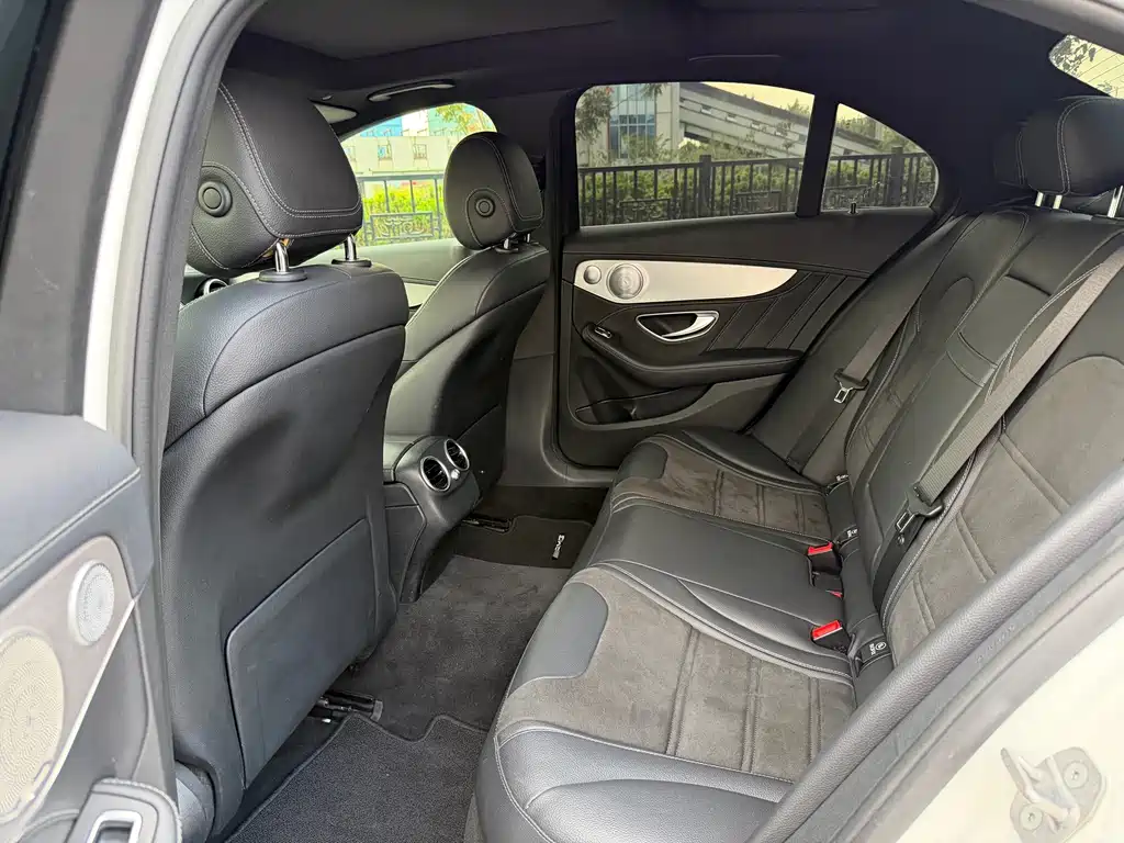 Mercedes-Benz C-Class AMG — миниатюра 12