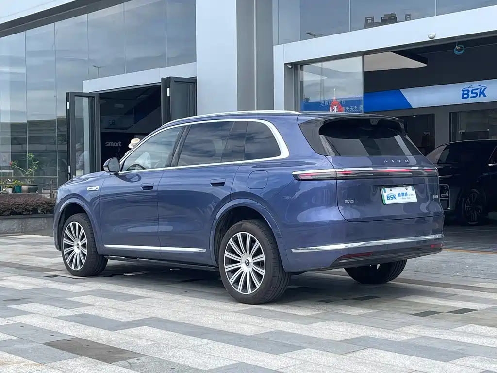 AITO AITO M7 — миниатюра 5