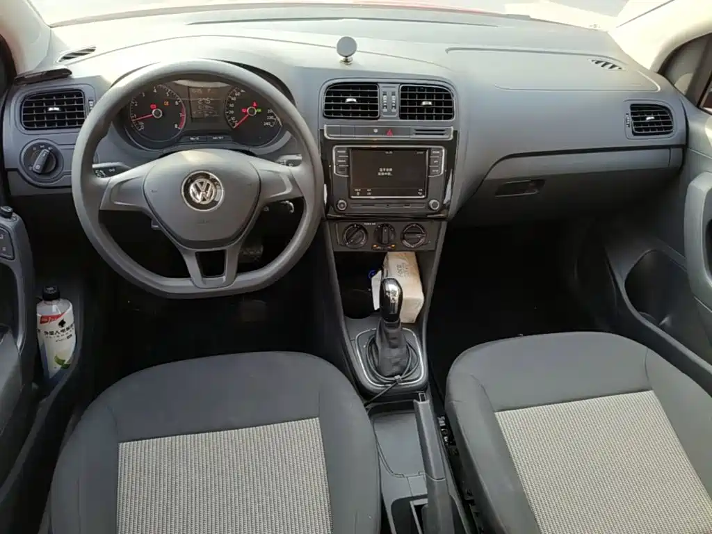 Volkswagen Polo — миниатюра 10