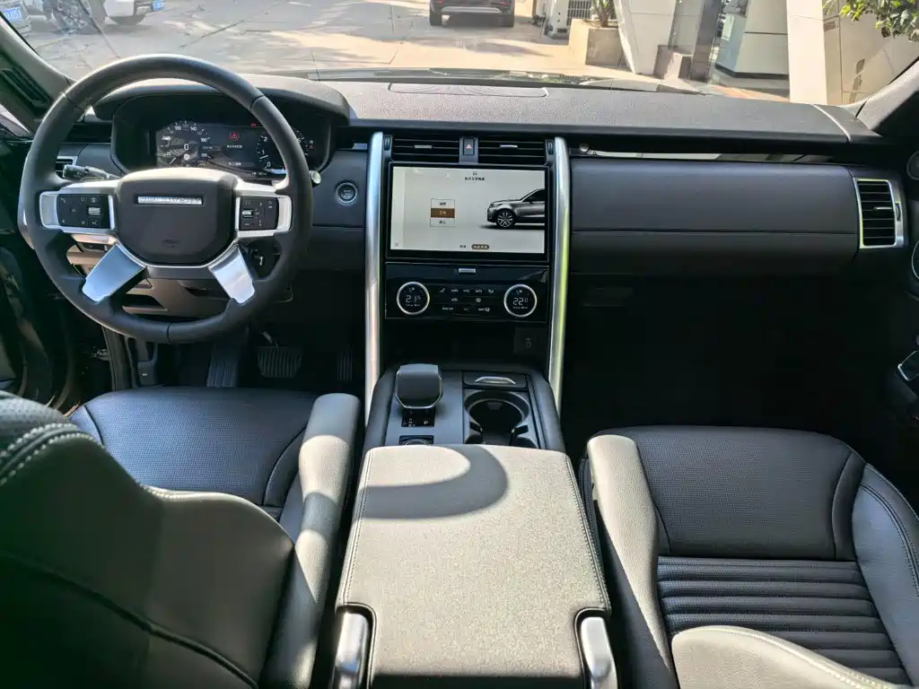 Land Rover Discovery — миниатюра 8