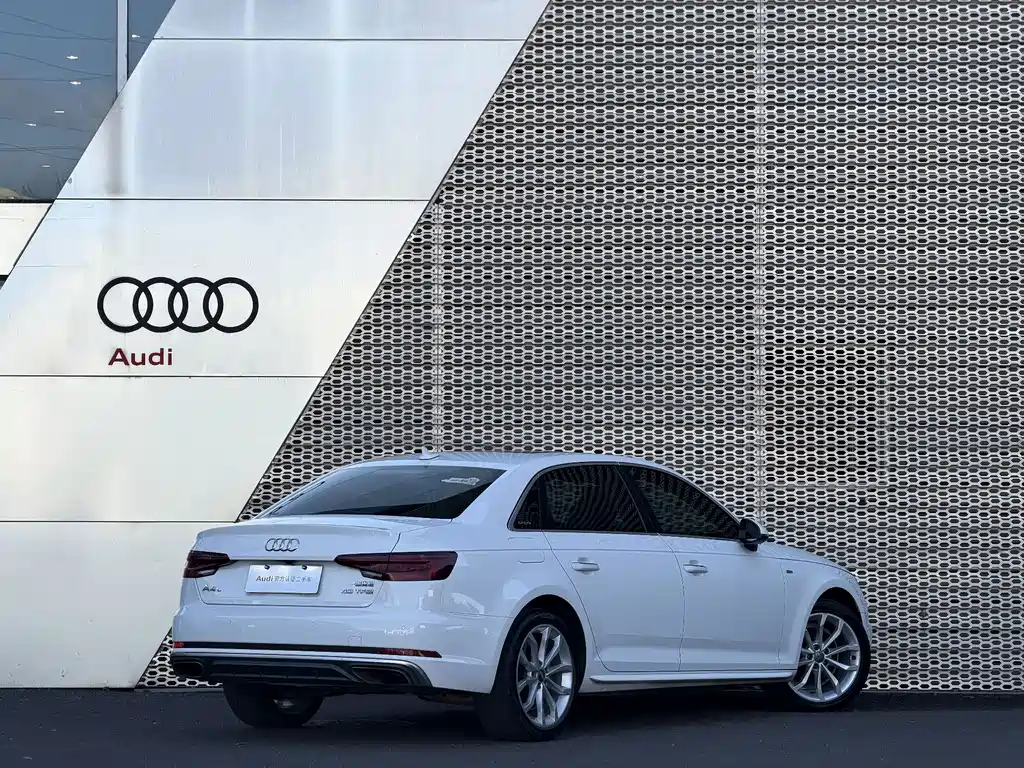 Audi A4L — миниатюра 4