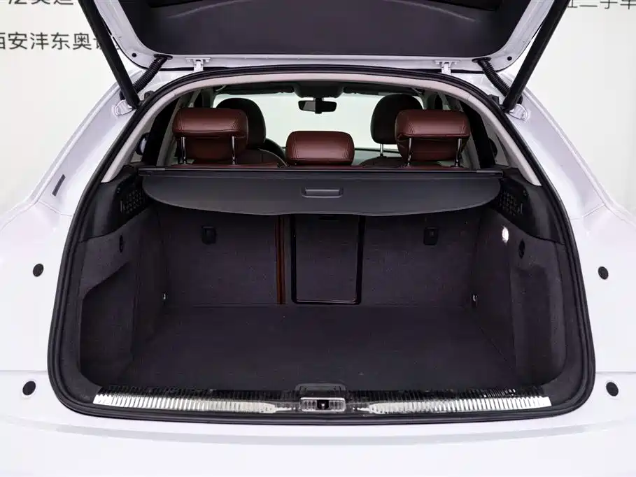 Audi Q3 2018 30 35 TFSI Fashion