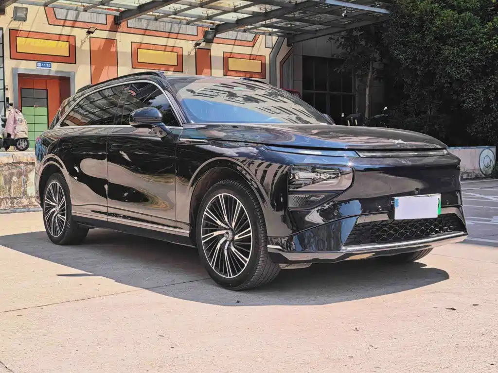 XPeng G9 — миниатюра 3