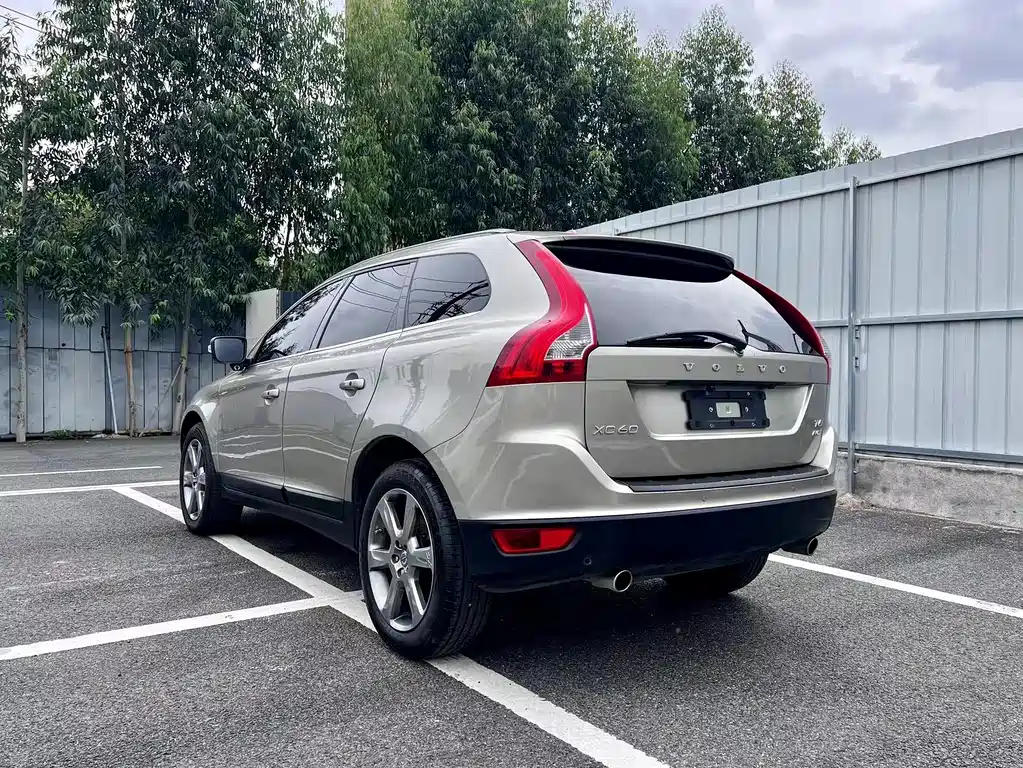 Volvo XC60 (Import) — миниатюра 6