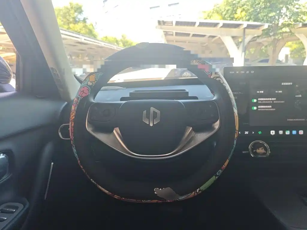 Leapmotor Leapmotor A10 — миниатюра 6