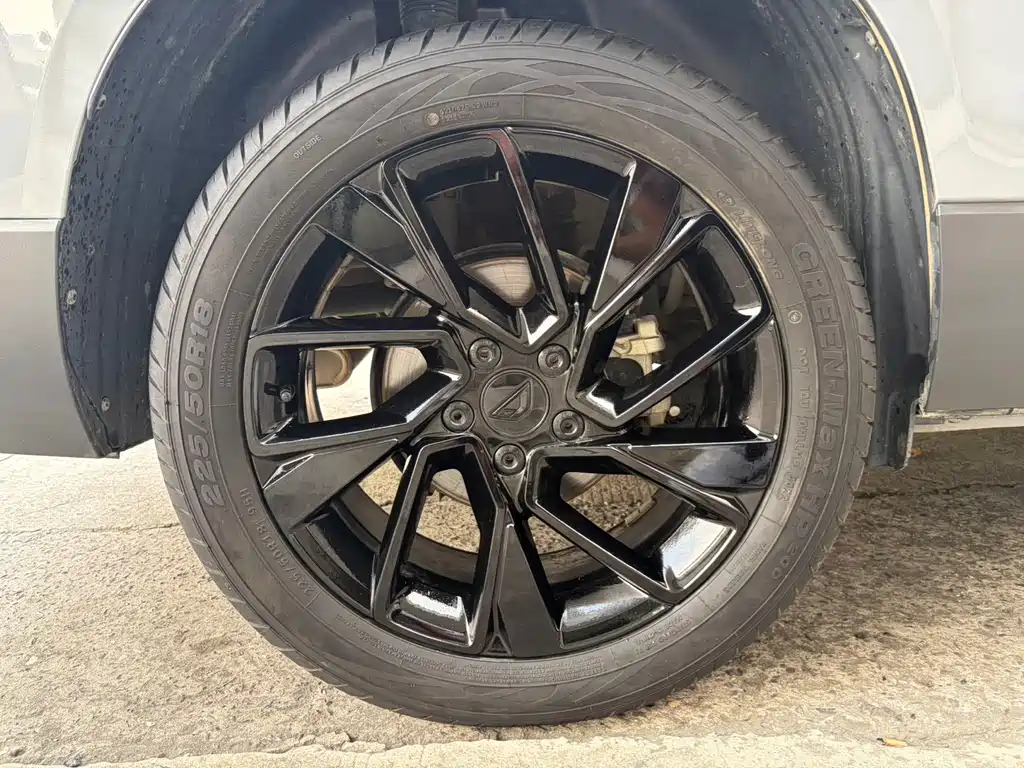 Jetta VS7 — миниатюра 21