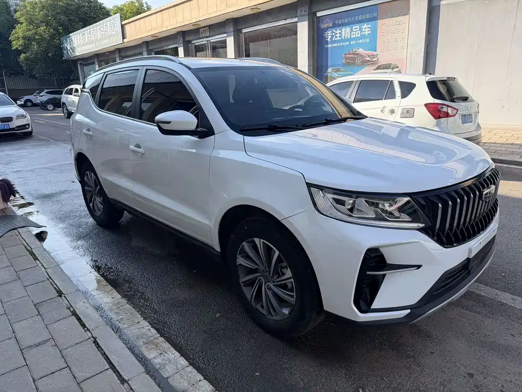 Geely Vision X6 — миниатюра 3