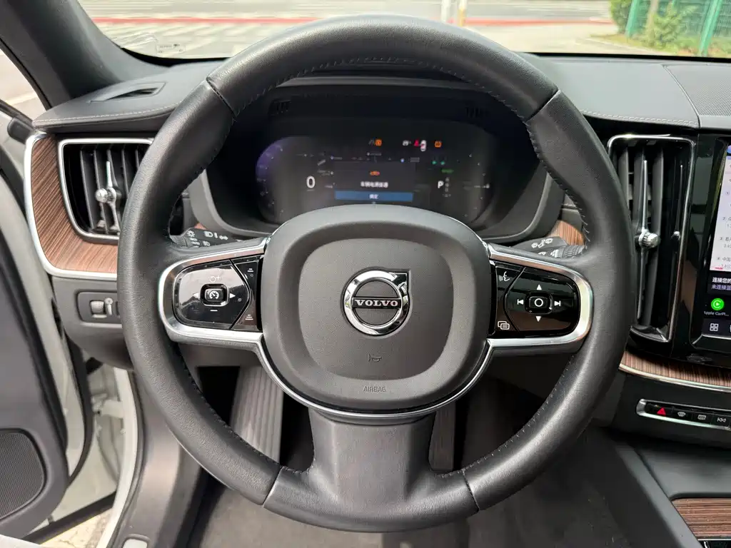 Volvo XC60 2021 T8 E Sport