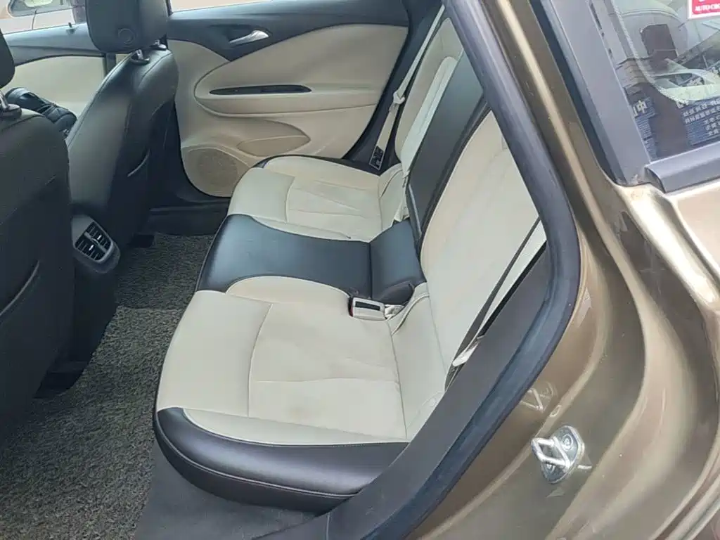 Buick Verano — миниатюра 17