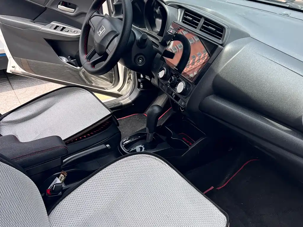 Honda Fit 2018 1.5L CVT Comfort