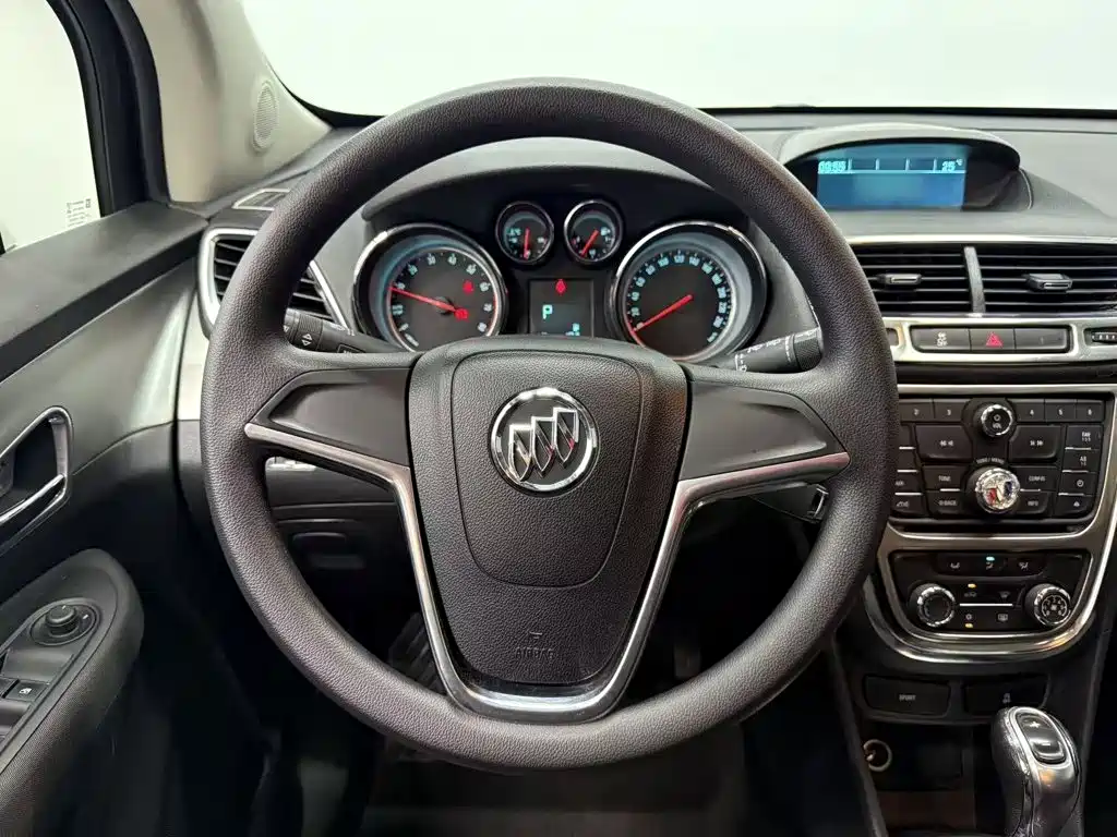 Buick Encore — миниатюра 11
