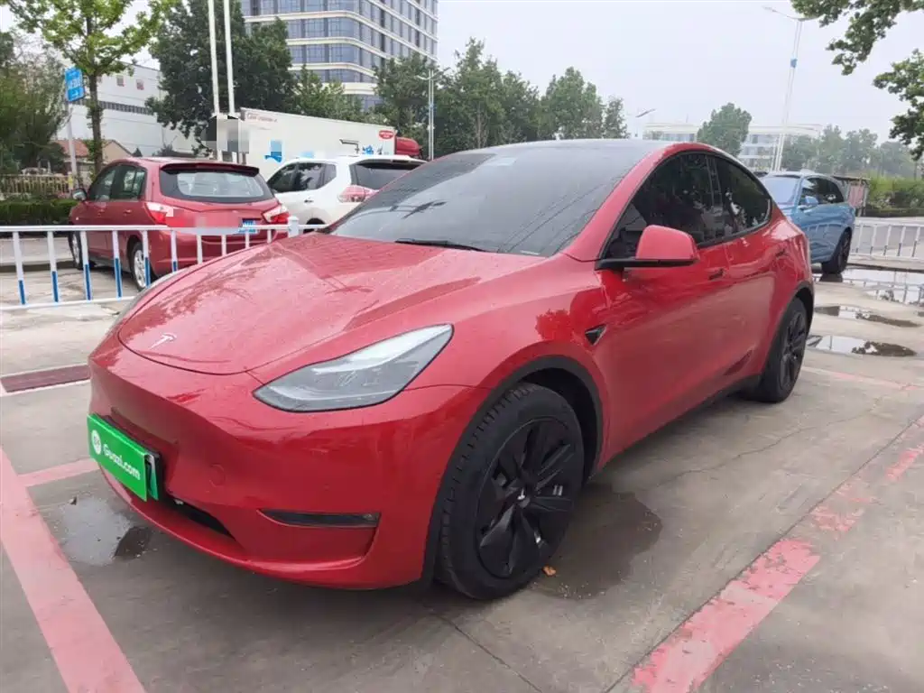 Tesla Model Y 2021