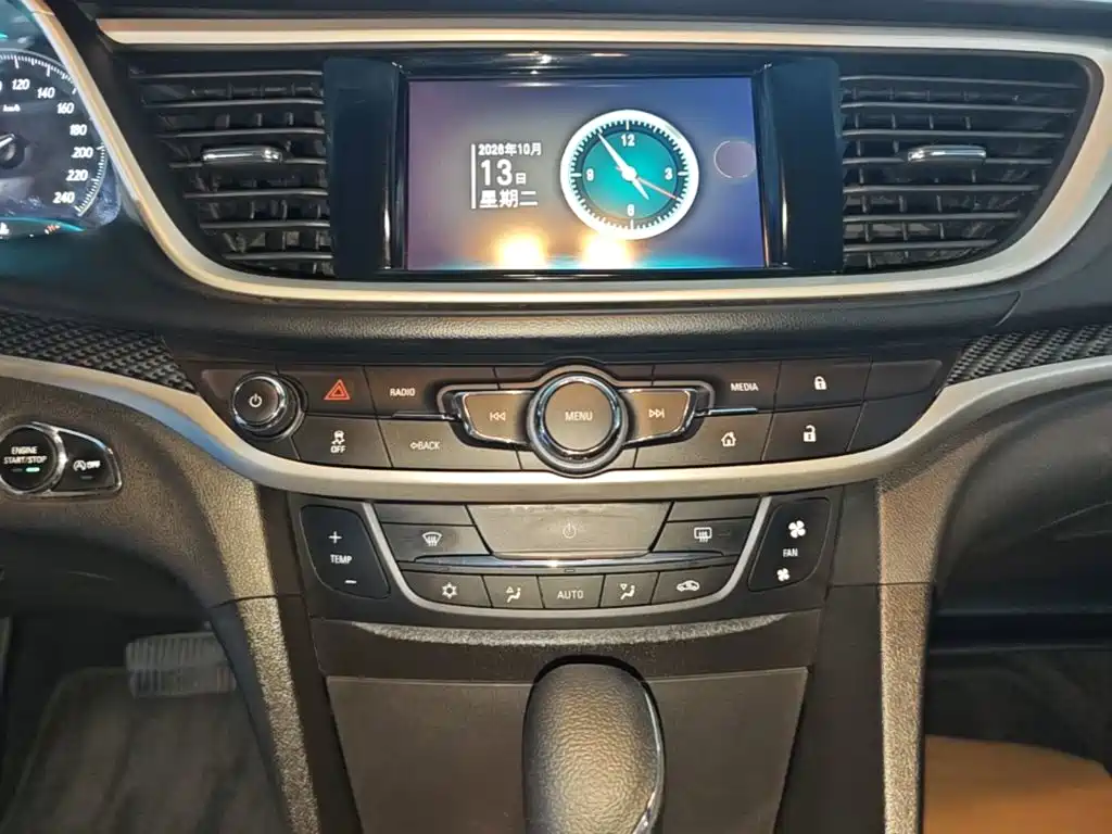 Buick Excelle — миниатюра 13