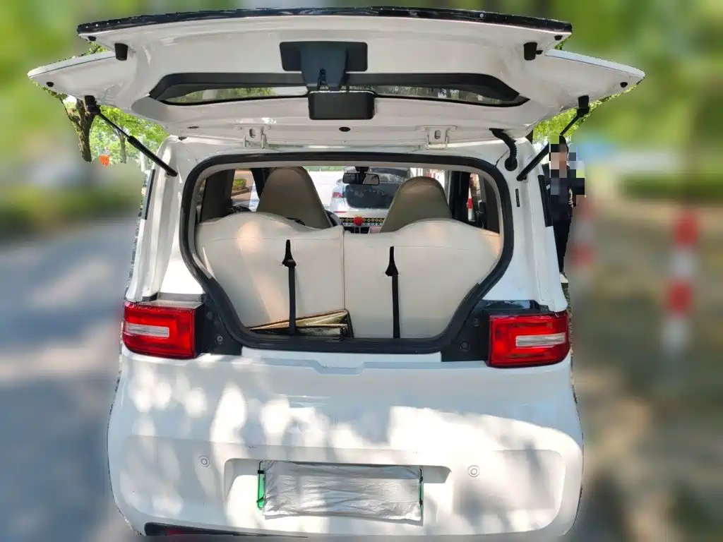 Wuling MINIEV — миниатюра 15