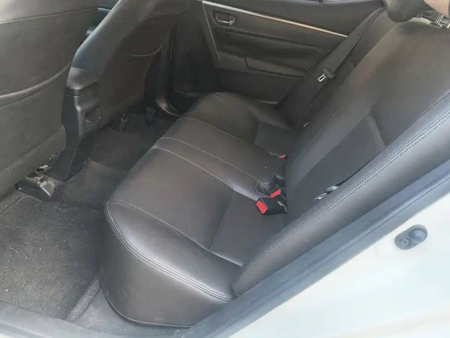 Toyota Corolla — миниатюра 11