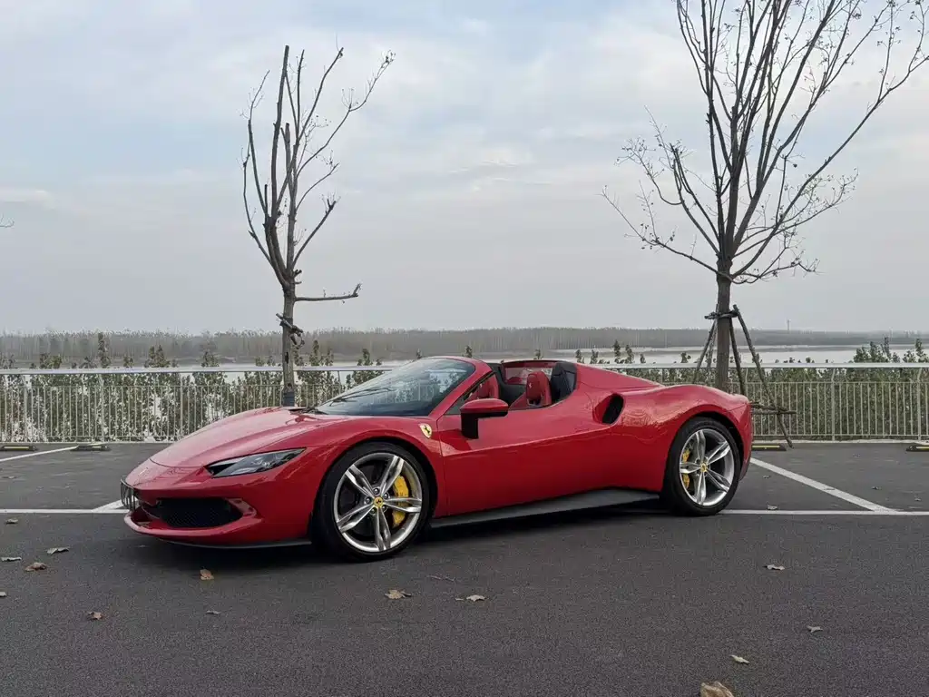 Ferrari 296 — миниатюра 2