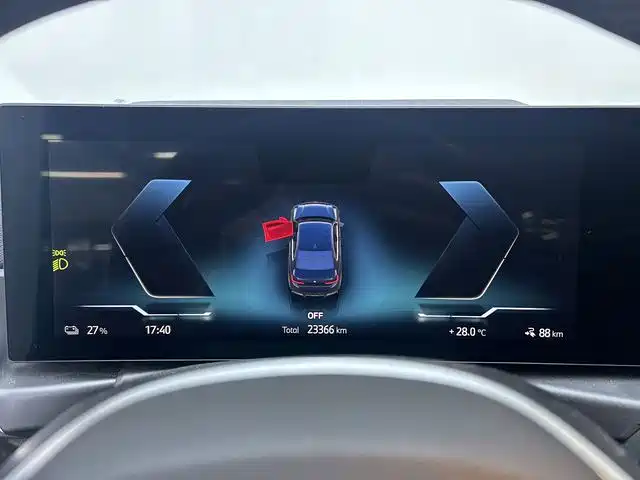 BMW i3 — миниатюра 11