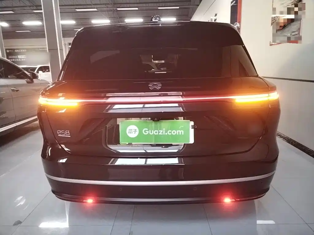 NIO ES8 — миниатюра 6