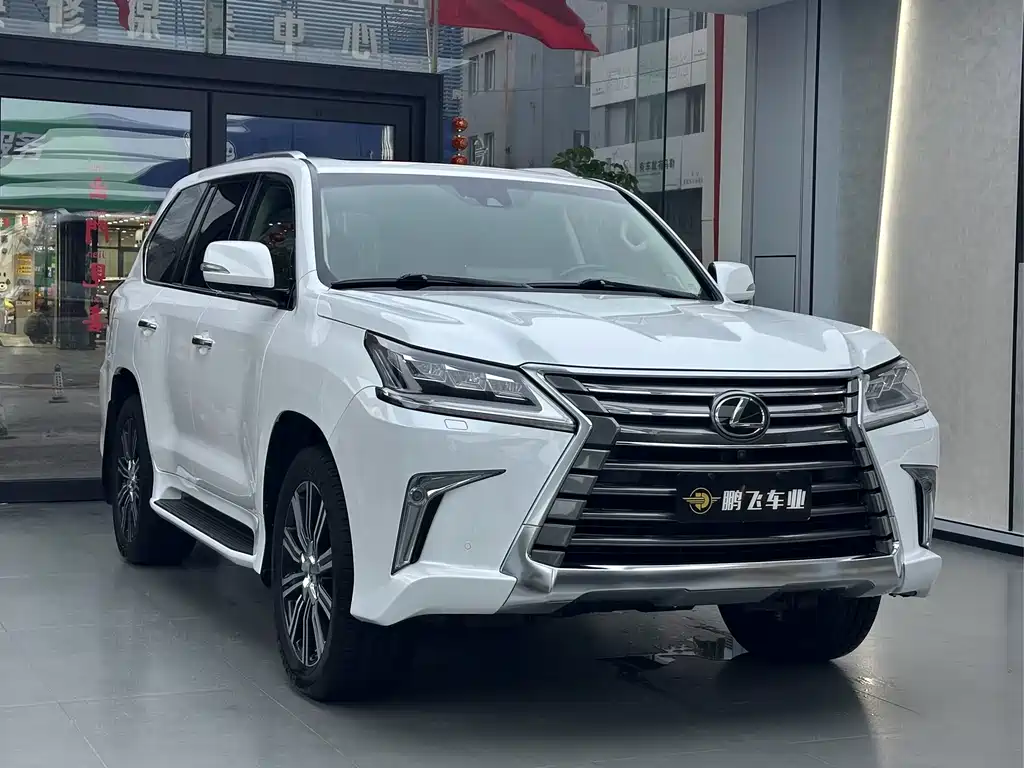 Lexus LX 2020 570