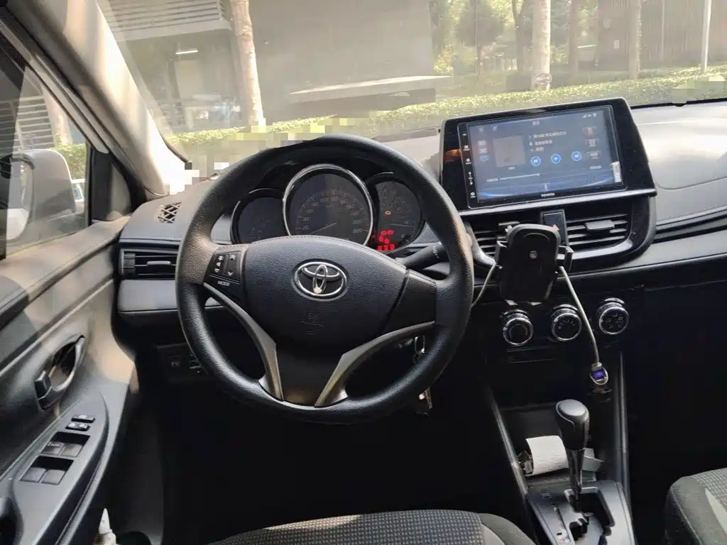 Toyota Vios — миниатюра 6