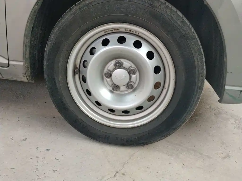 Wuling Hongguang PLUS — миниатюра 24