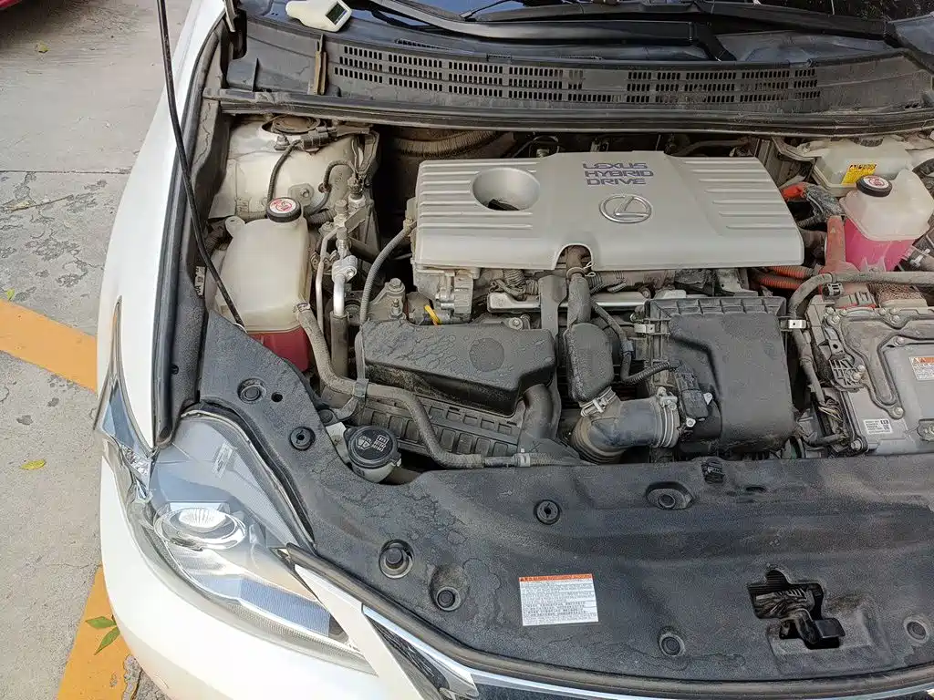 Lexus CT — миниатюра 20