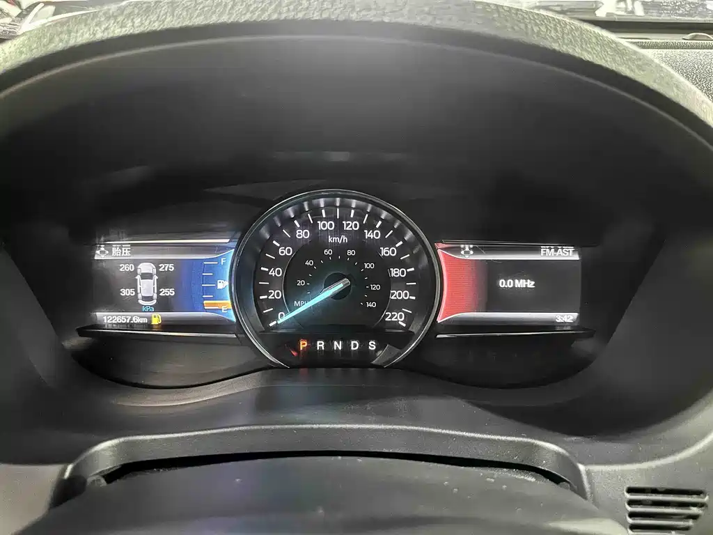 Ford Explorer (Import) 2.3T Elegant Edition, фото 13