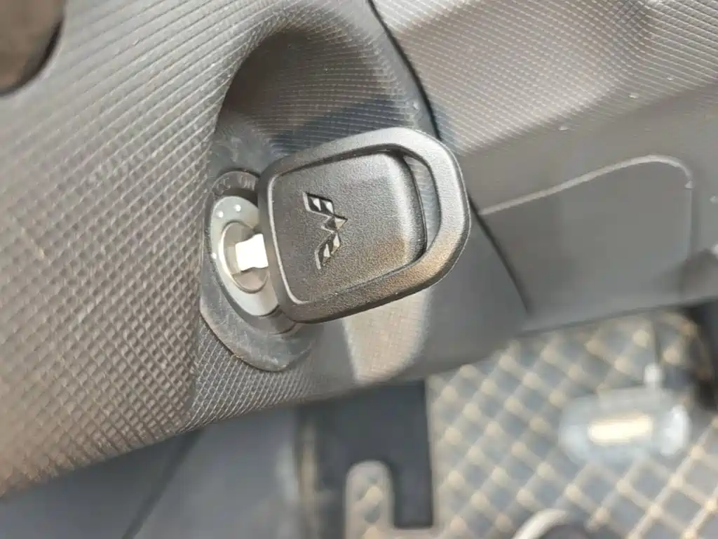 Wuling MINIEV — миниатюра 9