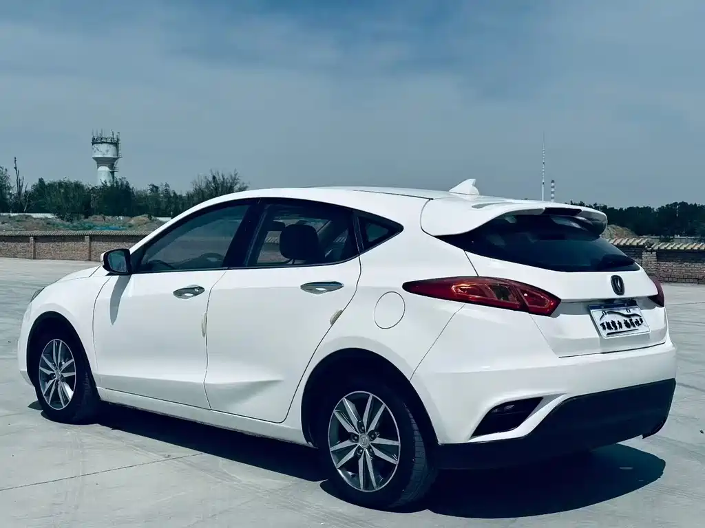 Changan Eado XT — миниатюра 7