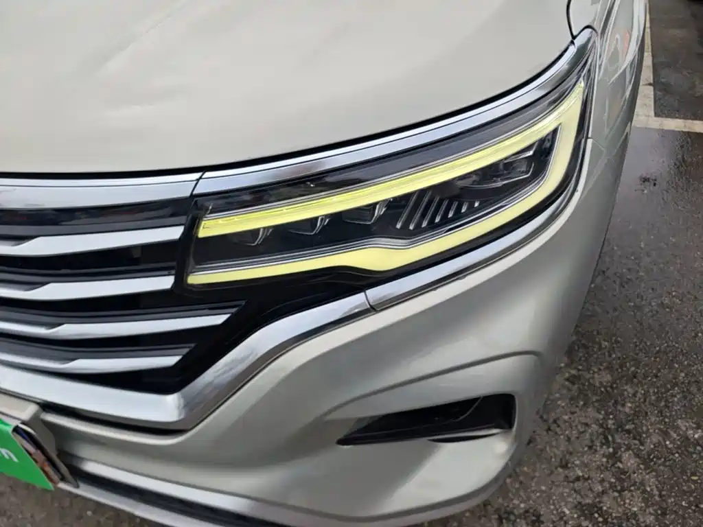 Roewe RX5 MAX — миниатюра 24