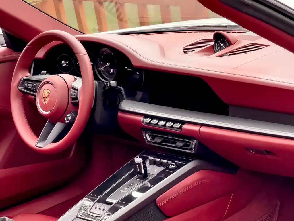 Porsche 911 — миниатюра 12