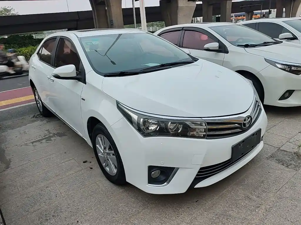 Toyota Corolla — миниатюра 4