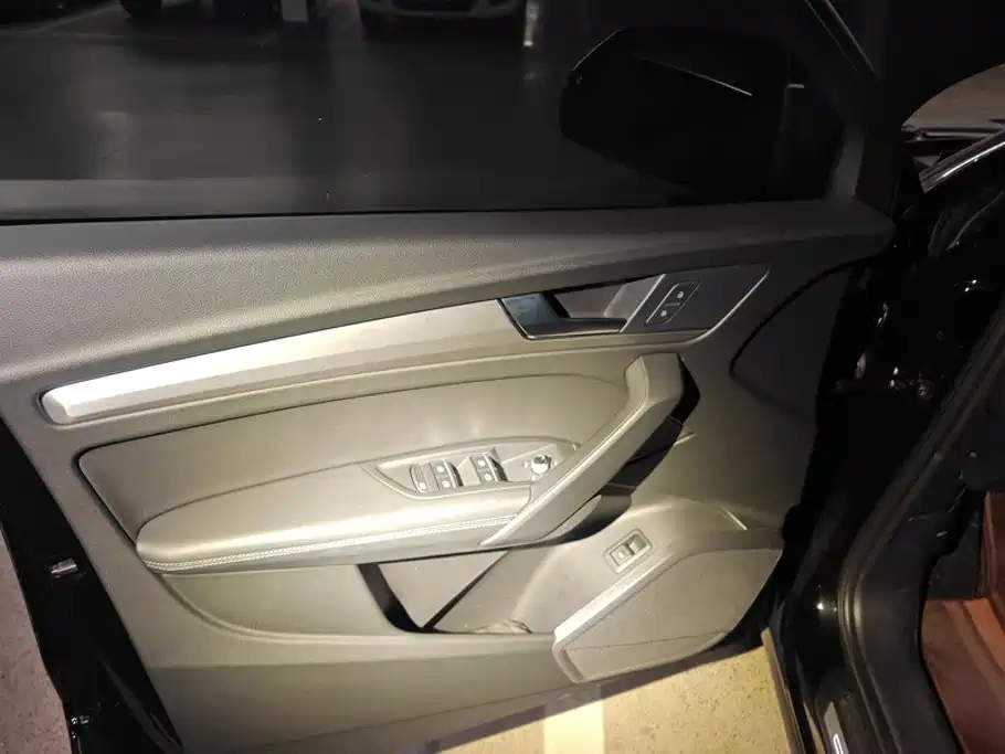 Audi Q5L — миниатюра 7
