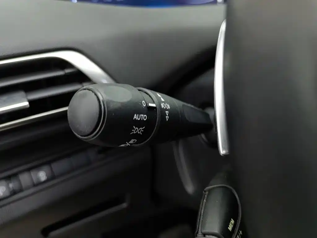Peugeot 4008 — миниатюра 21