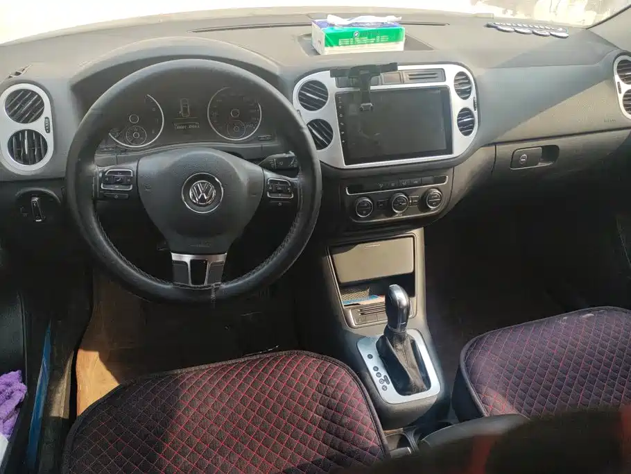 Volkswagen Tiguan — миниатюра 12