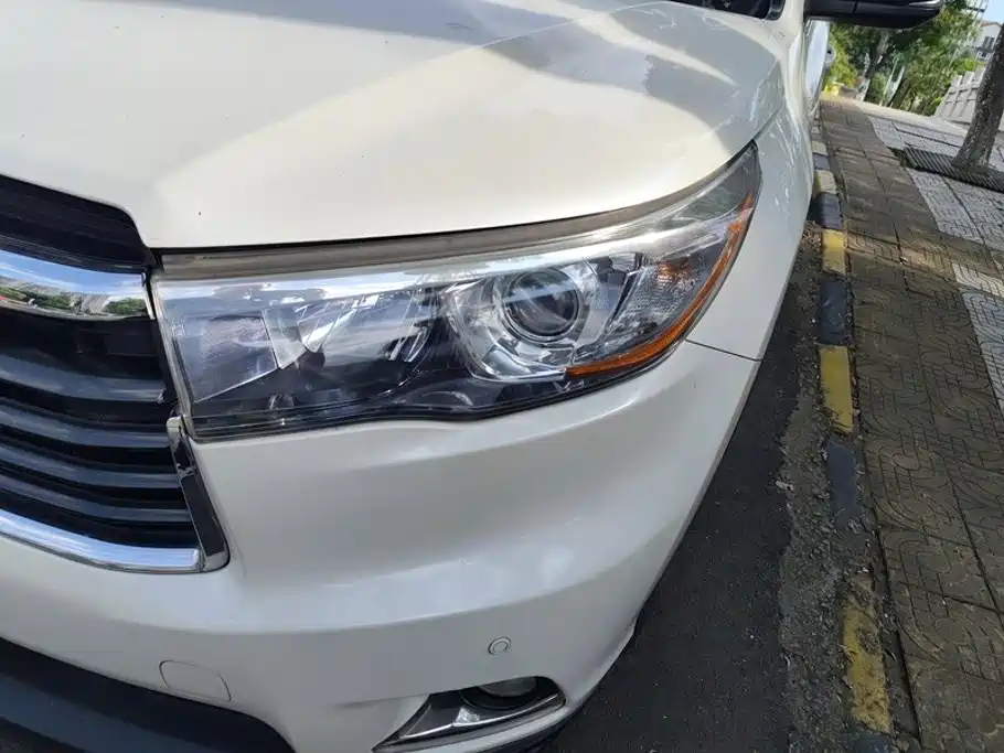 Toyota Highlander — миниатюра 5