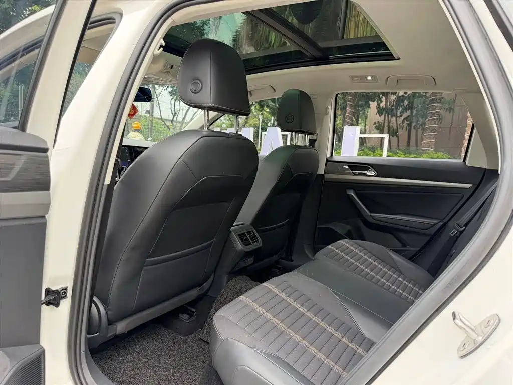 Volkswagen Lavida 2019 280TSI DSG Comfort VI