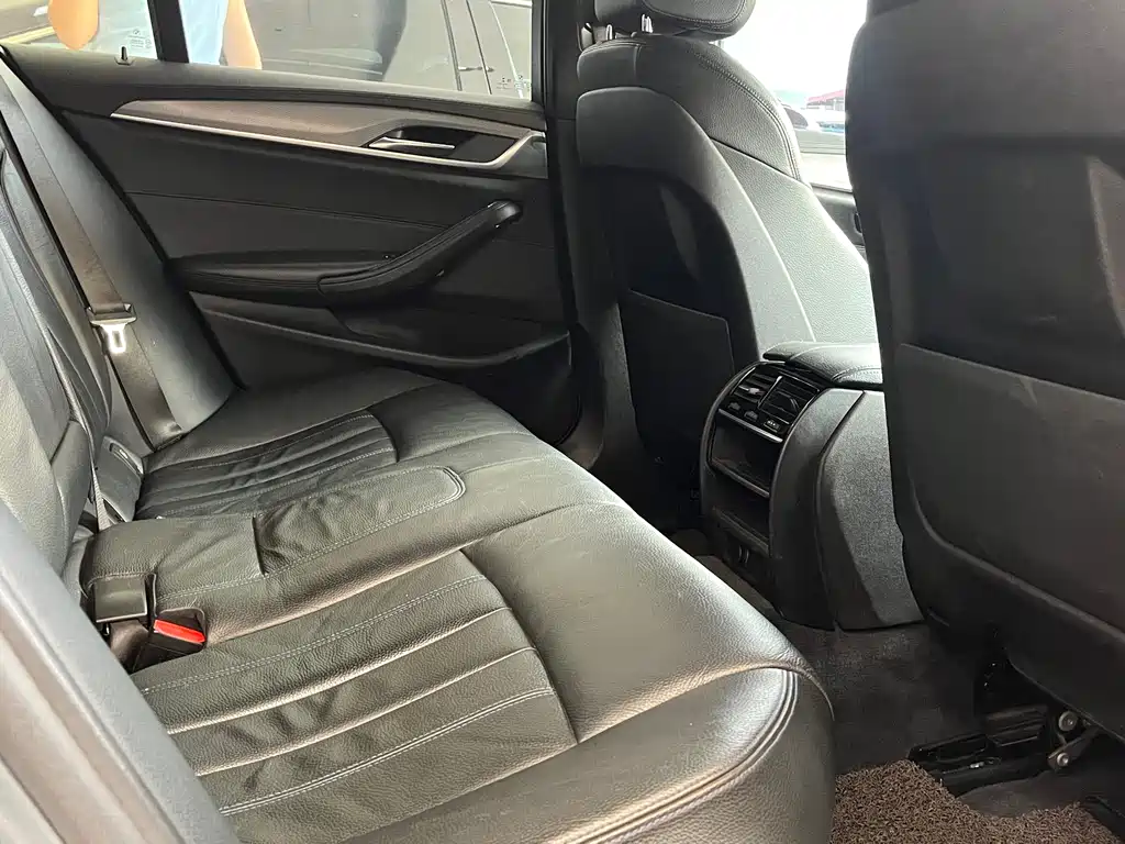BMW 5 Series 5 2018 525i M Sport