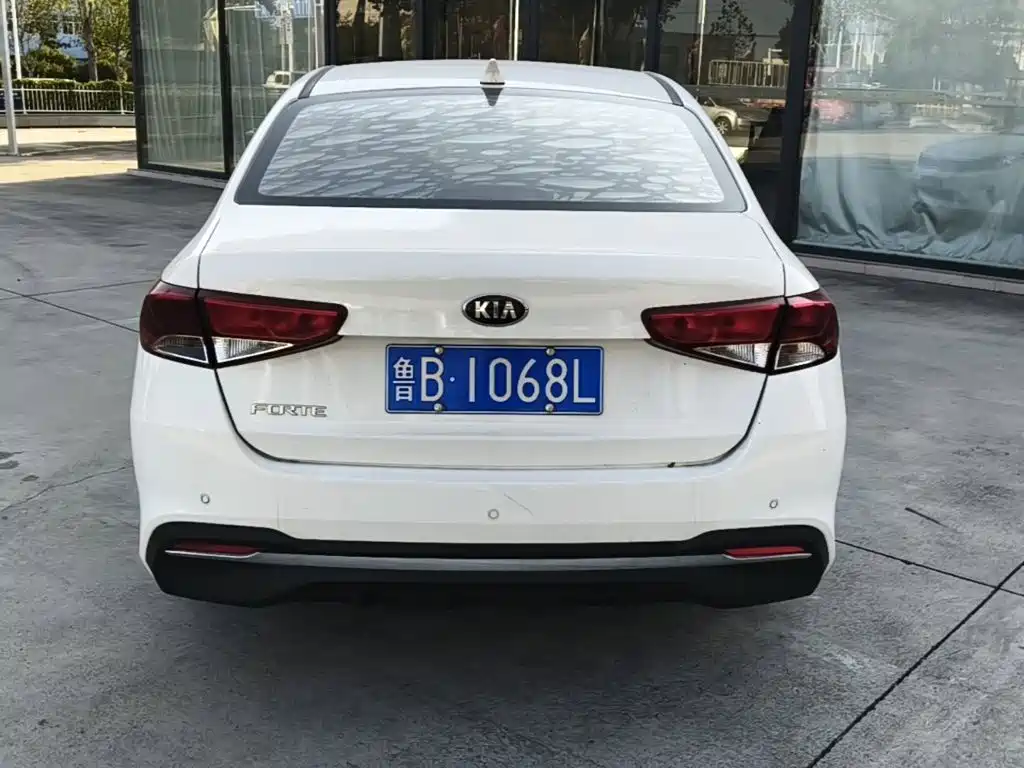 Kia Forte — миниатюра 6