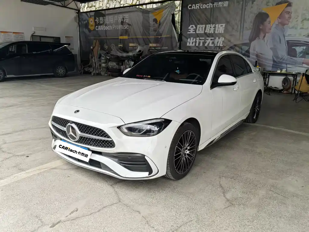 Mercedes-Benz C-Class 2024