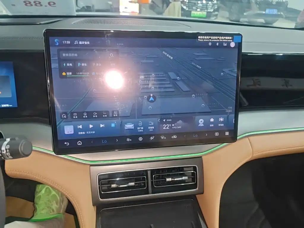 BYD L DM-i — миниатюра 13