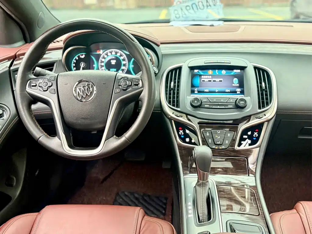 Buick LaCrosse — миниатюра 24