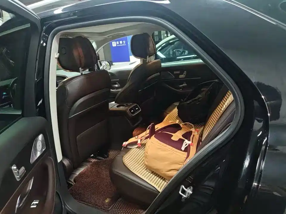 Mercedes-Benz GLE (Import) — миниатюра 6