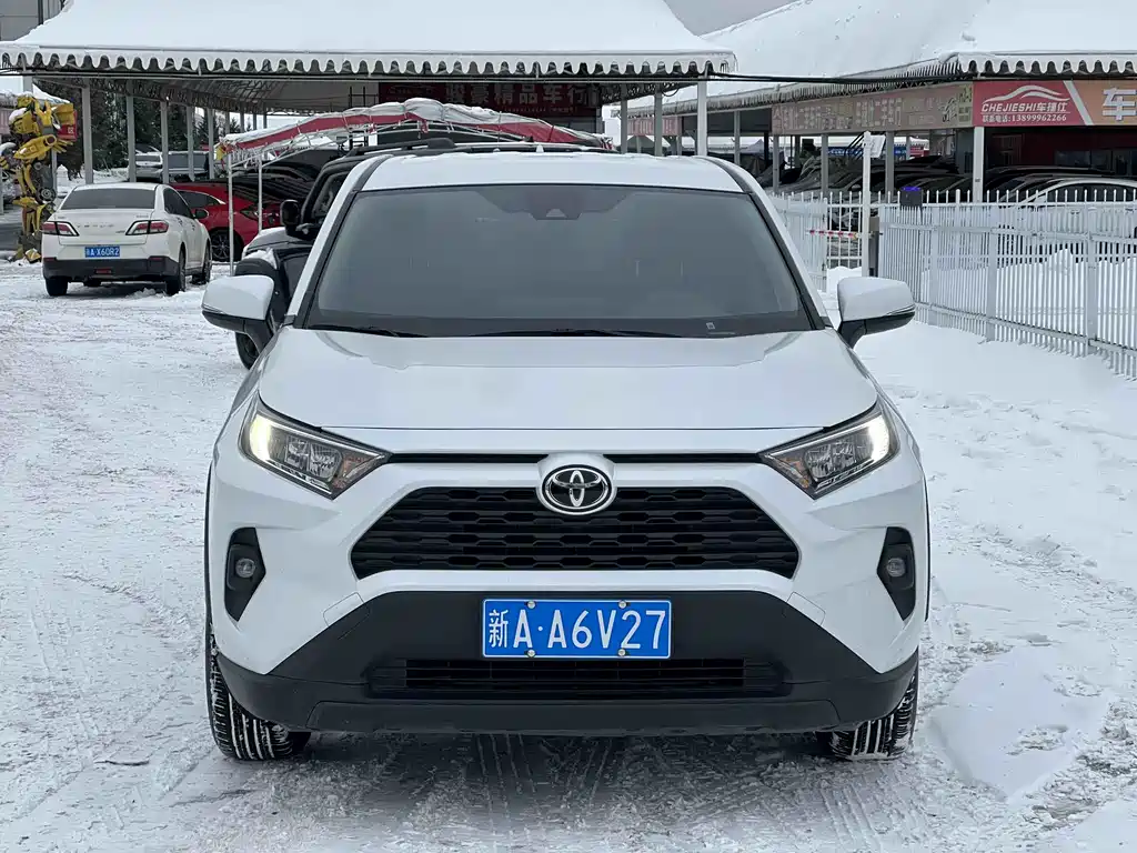 Toyota RAV4 2022 2.0L CVT