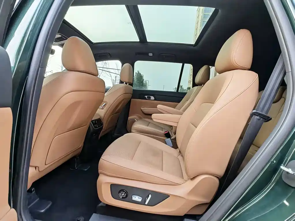 Li Auto ONE 2021 6 мест