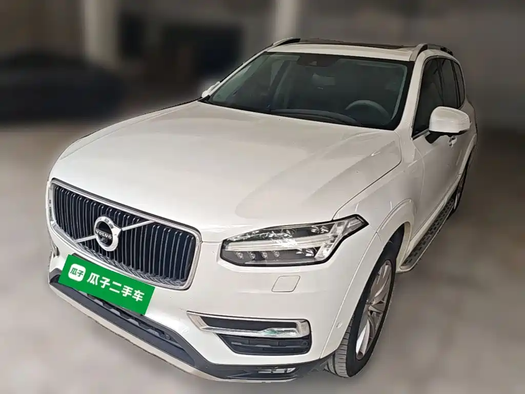 Volvo XC90 2015 T6 7 мест